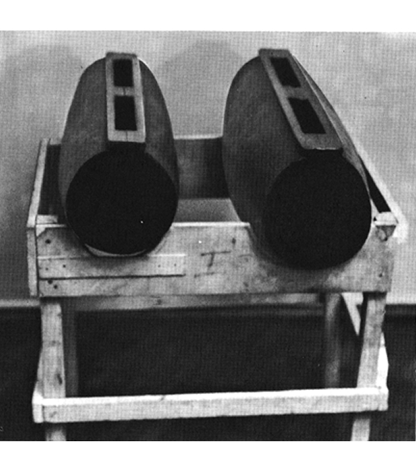 2 wooden drums